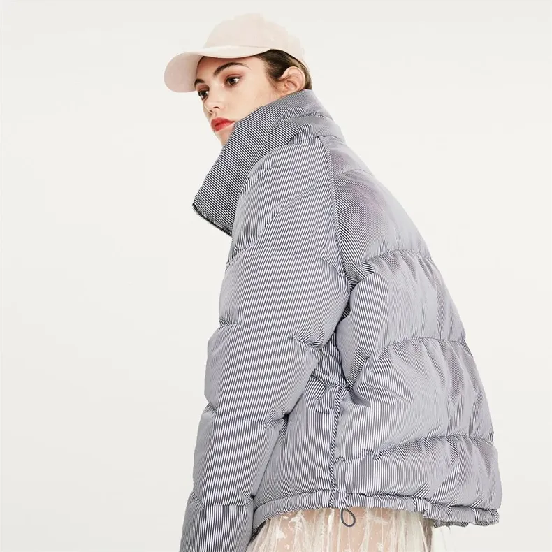 Chaqueta de plumón de pato blanco de invierno para mujer con cremallera Estilo de moda Color Rosa Abrigos cortos para mujer