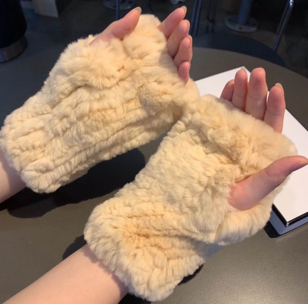 CH Designer Handschoenen Leather Glove Ladies konijn Fur Winter Mitten For Women Officiële replica Teller Kwaliteit Europese maat T0p Kwaliteit 005