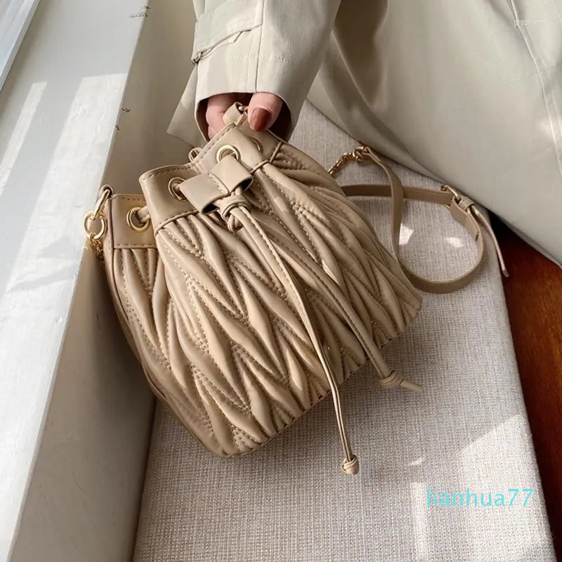 Nouvelle mode Sacs de soirée Femme Bandbody Chaîne pour femmes 2022 Cuir Sacs à main de luxe Designer Sling Sac A Main Dames Main Épaule Messenger Sac Top Qualité