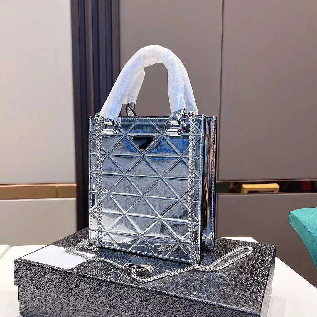 Cheapest Wholesale Shoulder Bags 2022 New Pure Silver Sazzolato Mini 