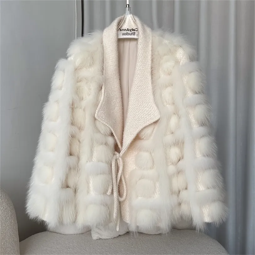 Womens Fur Faux Nisch Design Importerad kappa för kvinnor Höst och vinter Young Fashionable Knited Cardigan Real Fur Coat 220926