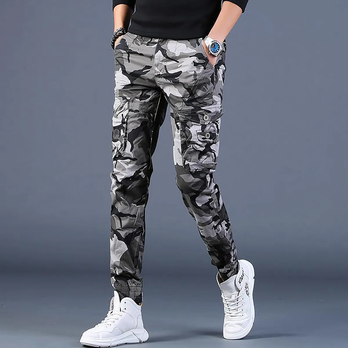Heren jeans hoogwaardige mannen slanke fit denim broek camouflage multi pocket jogging stijlvolle sportstraat trendy lading jeans 220927