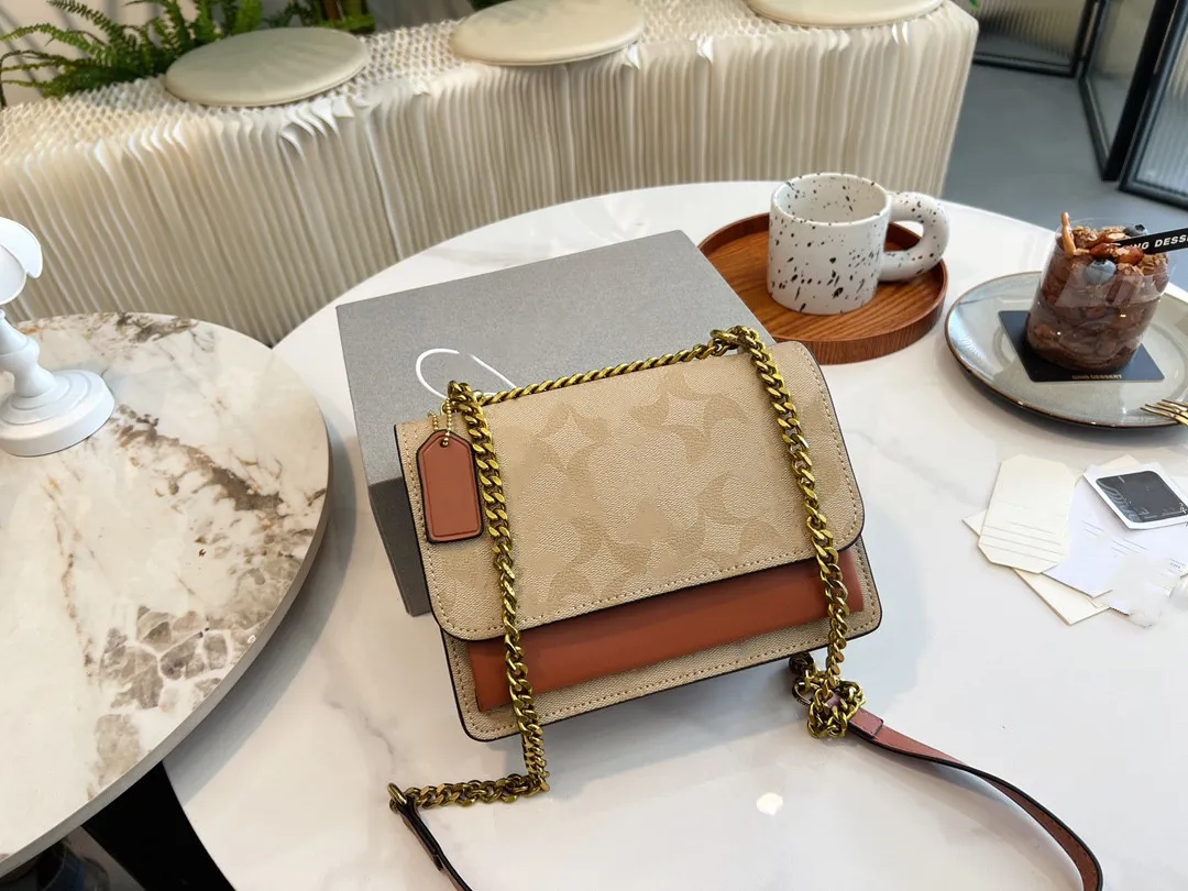 LQ Women Klare Luxurys Designers Bags New-York Fatkwork Двухцветная сумка для плеча Pochette Подличная кожаная флип-цепная сумка Crossbody 2022