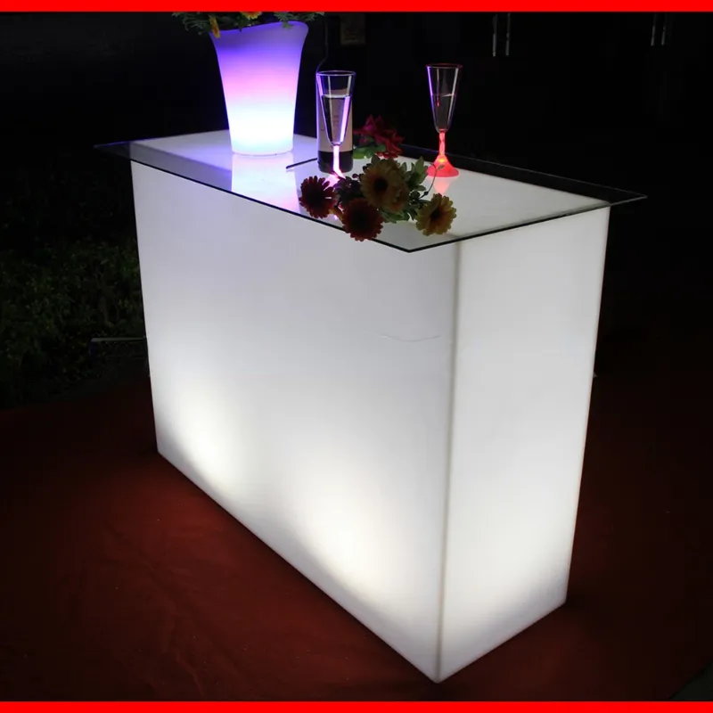 مصباح LED مضاد للترفيه الأوقات البلاستيكية الأثاث الأثاث المستطيل للمنزل طاولة الشريط العالي