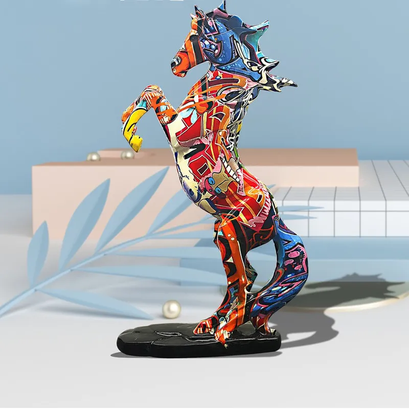 ストリートアート風馬の立体オブジェ カラフル ストリートアート風馬の