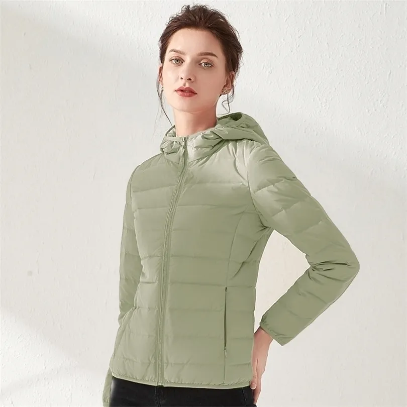 Femmes Down Parkas Femmes Sans Couture Ultra Léger Emballable 90% Blanc Canard Doudoune Résistant À L'eau Respirant Manteau Femme Vestes À Capuche 220929