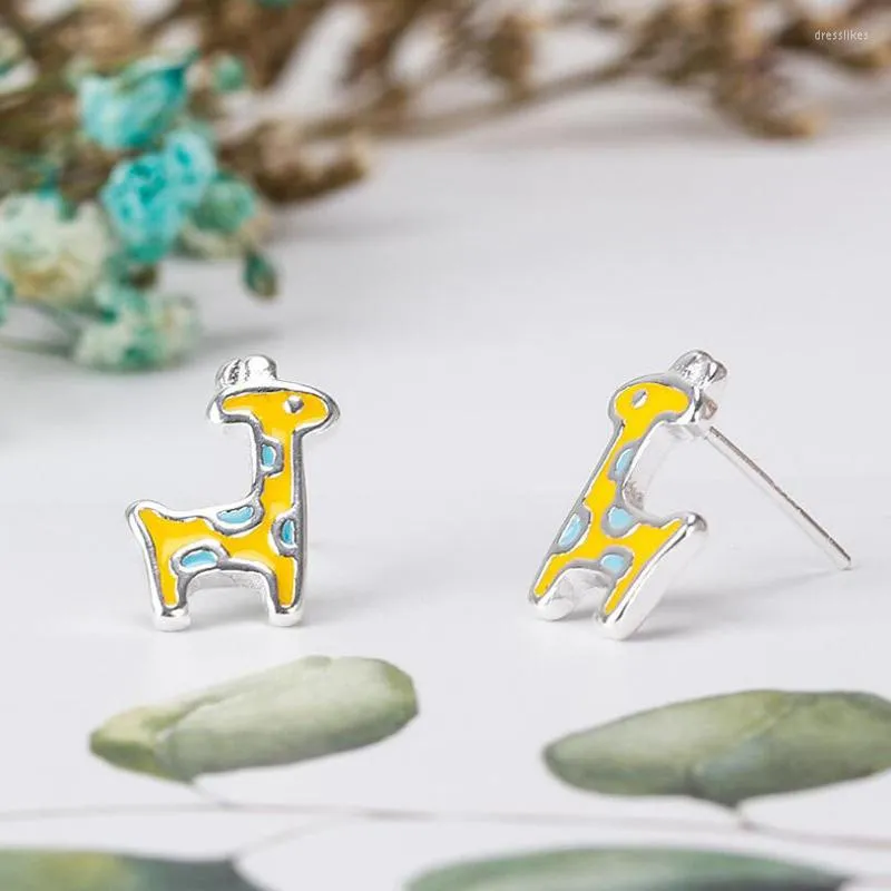 Boucles d'oreilles à clous en forme de girafe jaune pour filles et femmes, bijoux simples pour cadeaux, animaux et fleurs, 2022