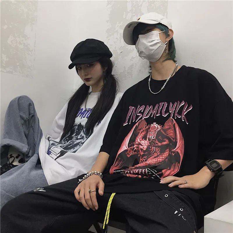 T-shirts pour hommes T-shirts de créateurs Hong Kong Style Harajuku BF T-shirts à manches courtes en vrac pour hommes et femmes Ins Super Fire Couples portent des vêtements de classe WKAU