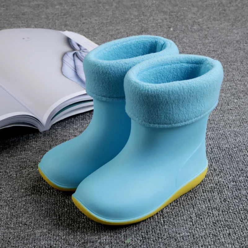 Laarzen ulnn Jongens meisjes babyrubber zachte pvc sneeuw zomer herfst kinderen regen warm pluche waterdichte kinderschoenen T220928