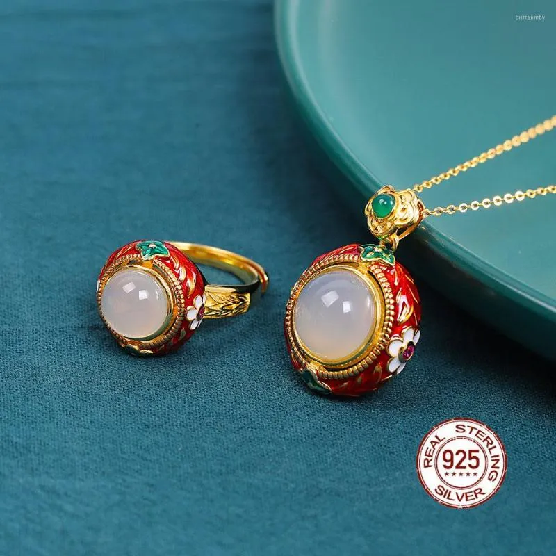 Küme Yüzük Vintage 925 STERLING Gümüş Tayland Kırmızı Korundum Emaye Taş Kolye Yüzüğü Kadınlar için Etnik Gıda Geri Kolye Sergililer Hayır