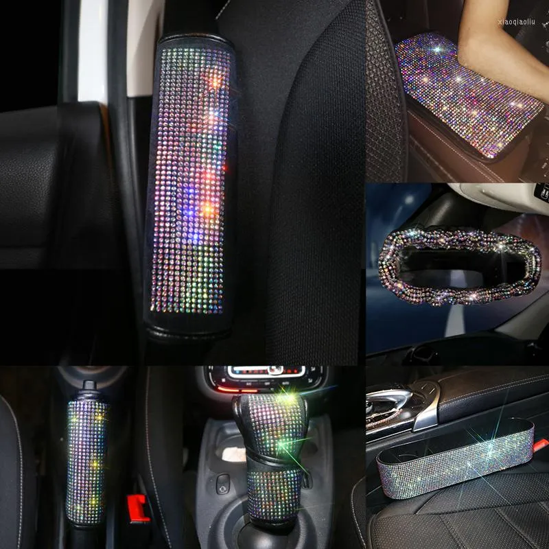 Decorazioni per interni Strass Crystal Luxury Car Seat Belt Cover Pad Volante Accessori auto