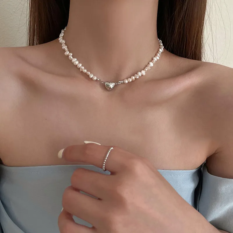 Naszyjniki z koralikami Jacoso Baroke Pearls Choker Kołnierz Naszyjka dla kobiet Lekkie luksusowe magnes Magnet Korea Fashion Akcesoria Prezenty na imprezę 220929