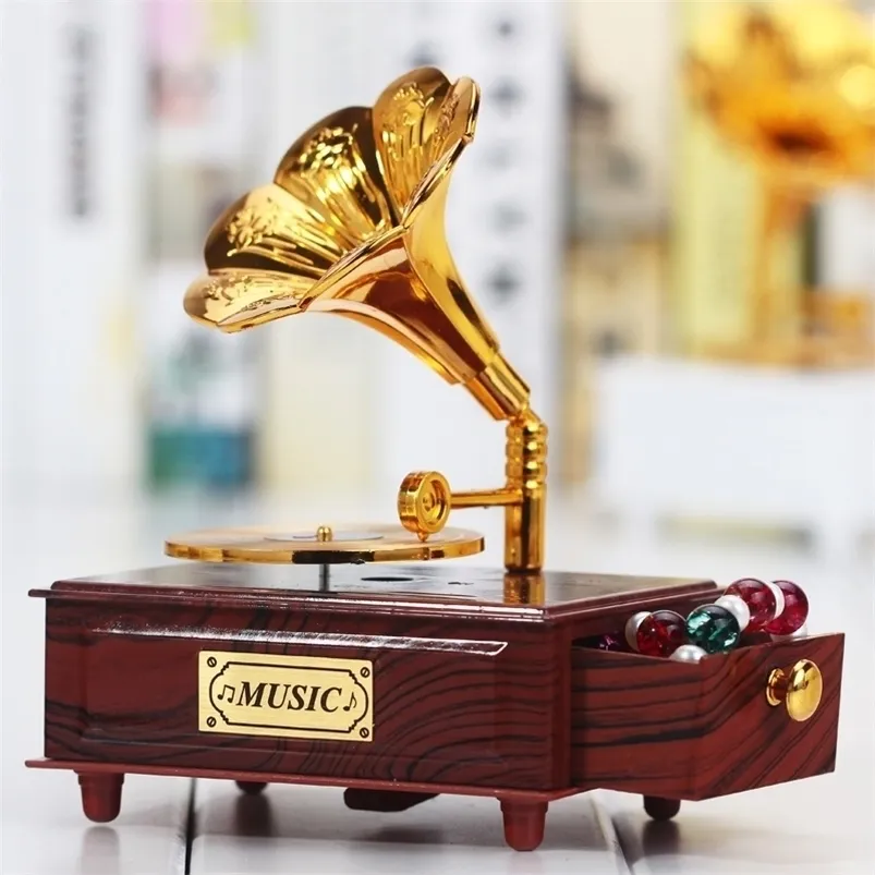 Objetos decorativos Figuras Vintage Gramófono Cajón Caja de música para decoración del hogar Boda Regalo de cumpleaños Estatuilla Joyería Manivela Carrusel 220930