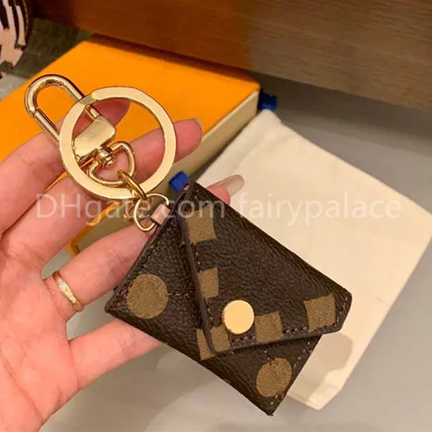 Charm Designer Letter Wallet Keychain Keyring Fashion Purse Pendant Car Chain Charm Brown Flower Mini Bag Trinket Gifts Accessories