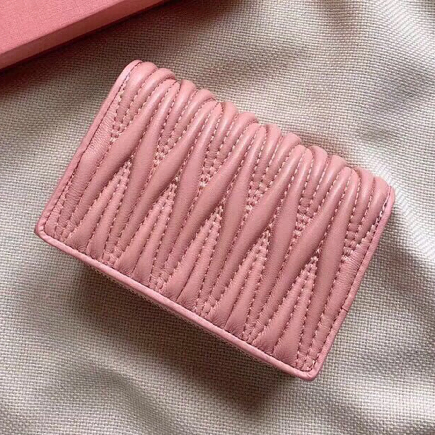 2024 Hot Explosive Small Leather Wallet With Snap Closure 2024 Hot Explosive Small Leather Wallet With Snap Closure