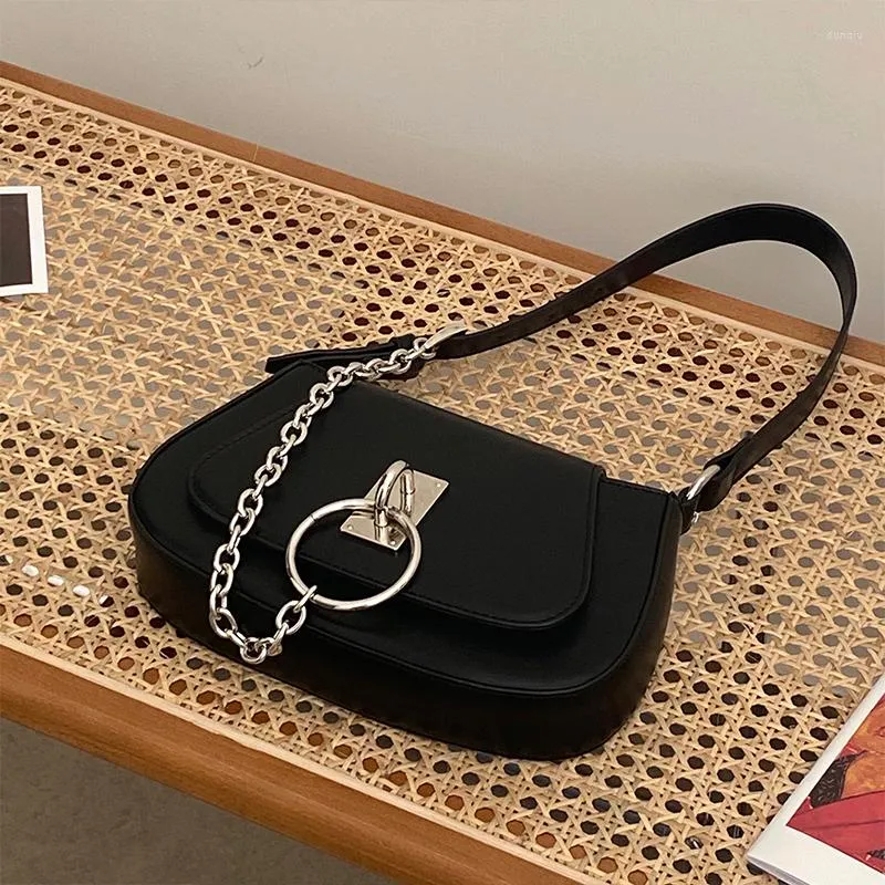 أكياس مسائية حقيبة نساء سوداء كتف عالية الجودة بو امرأة سرج سرج مصممة بوكيل سلسلة حقيبة اليد 2022