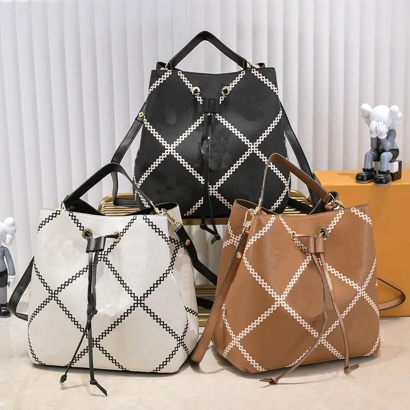 Fiorelli bucket bag sale