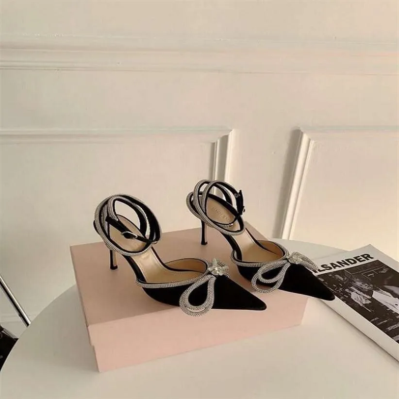 Kvinnor Fashion Pointy Bow Rhinestone High Heeled Shoes Maiden Feelen Mångsidig ny Diamond Satin Ankel Strap Wrap Sandals