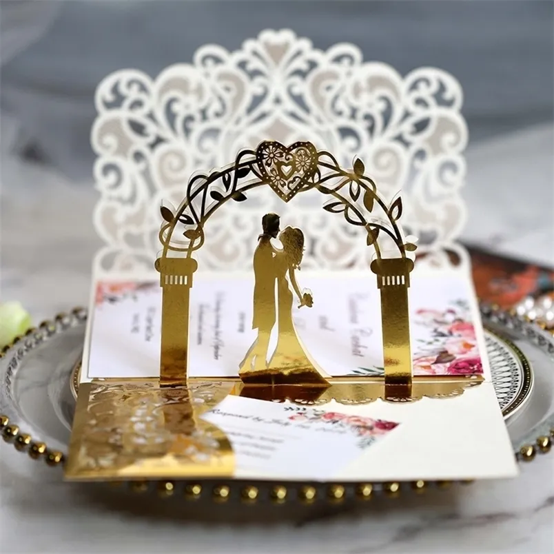 Cartes de voeux 25 / 50pcs Invitations de mariage européennes découpées au laser 3D Tri-Fold Bride And Groom Lace Party Favor Supplies 220930