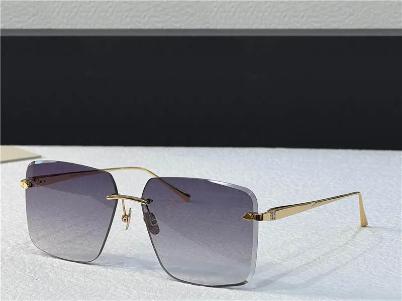 Ny modedesign Solglasögon Rege II K Gold Frame Square Cut Lens Temples med diamantdekoration generös och mångsidig stil utomhus UV400 -skyddsglasögon
