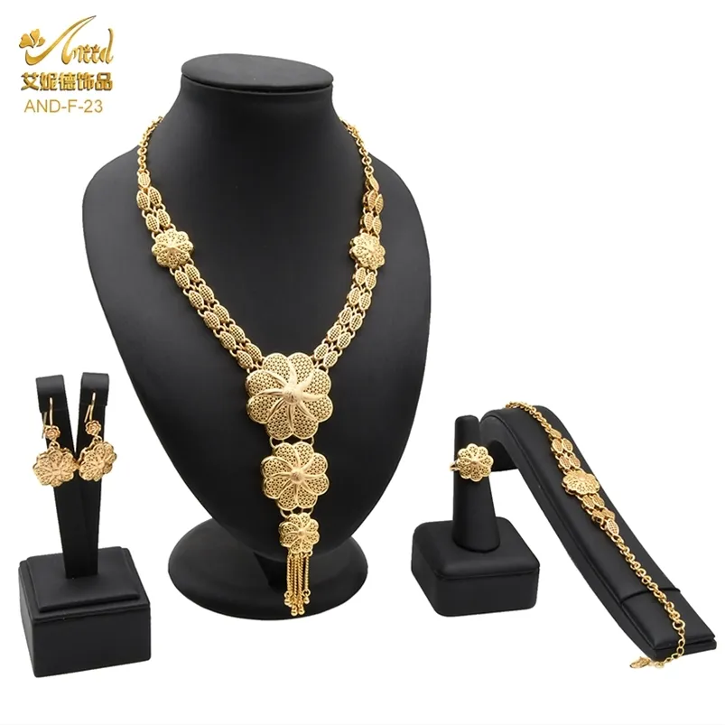 Afrikanische Feinschmuck setzt Goldfarbe Halsketten Ohrringe Set Indian Armband Ringe für Frauen Dubai Nigerian Hochzeitsgeschenke 220818