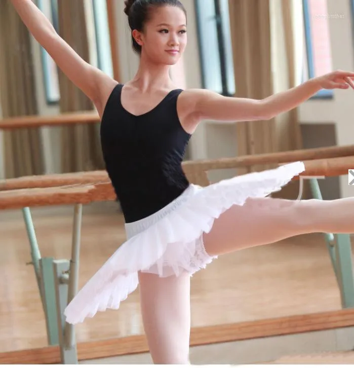 ダンサーの選択女の子パンケーキバレエTutuプロフェッショナルホワイトブラックハーフチュチュス練習リハーサルプラッタードレス