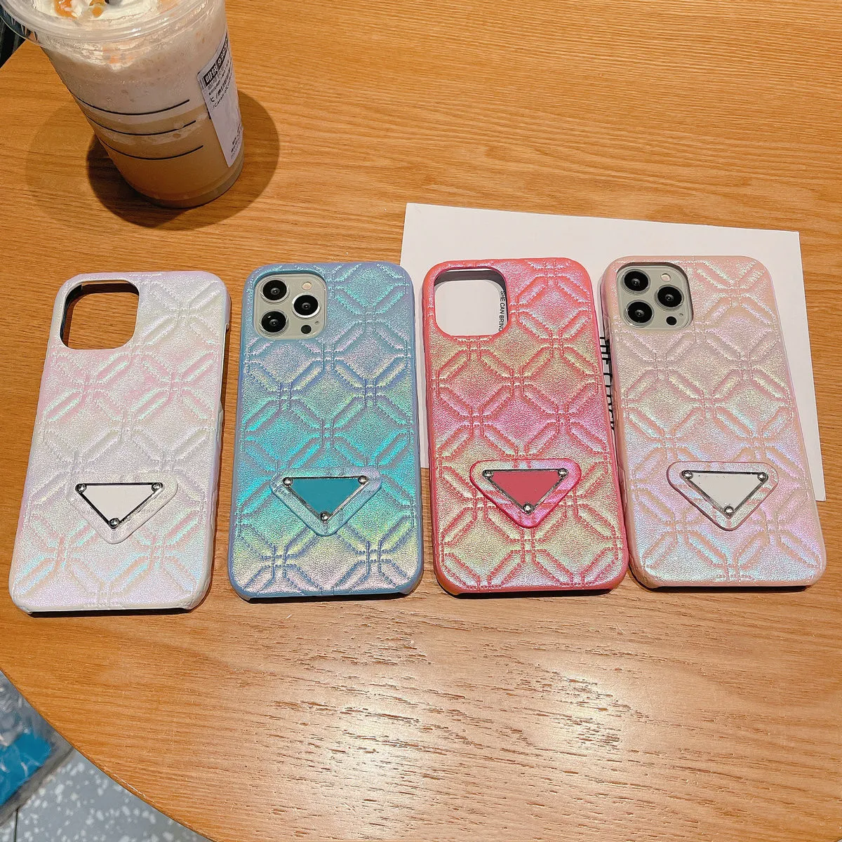 Fashion Laser Colorful Snakesskin Mobile Cell Phone Cases TPU Soft Case Cover för iPhone 13 12 11 Pro Max X Xs Max XR 7 8 Plus smarta telefoner detaljhandel