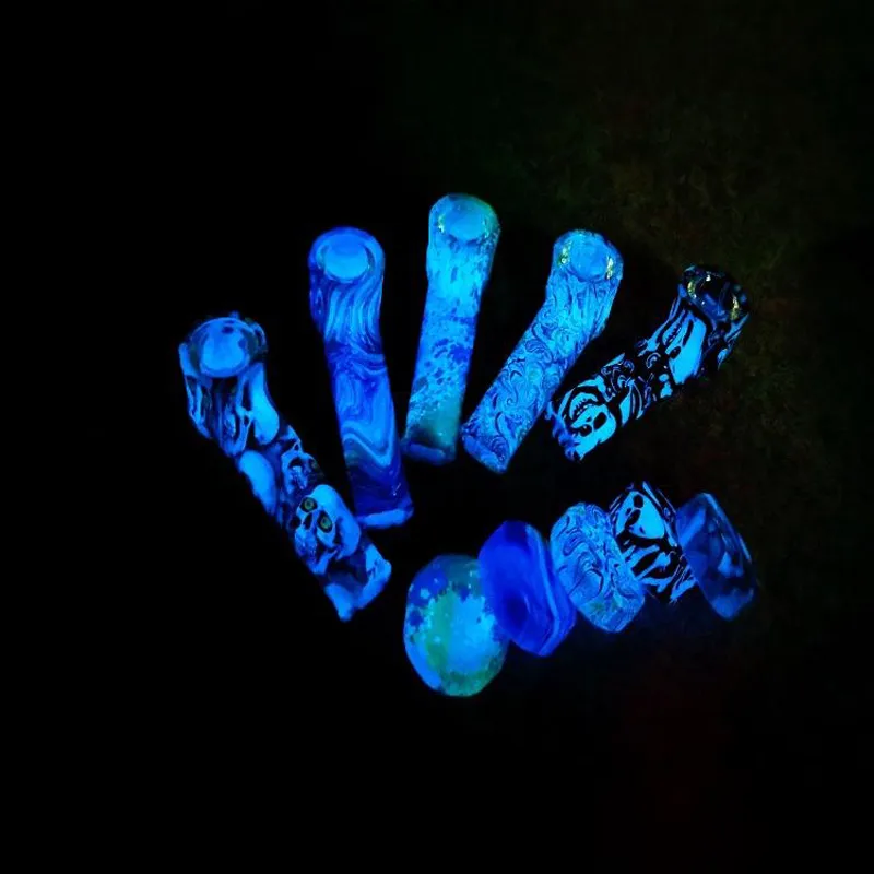 Luminous Patterned Smoking Hand Pipe Glow In The Dark Silicone Pipes Glass  Bowl Dab Spoon 3.5 Environmentally Silicon Water Bong For Tobacco Dry Herb  From Alexanderli, $1.97