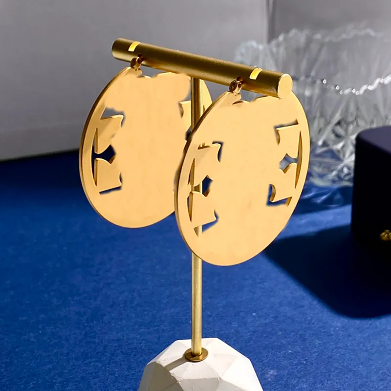 Orecchini a cerchio Gioielli firmati Orecchini a bottone da 5 cm Cerchi in oro Luxurys