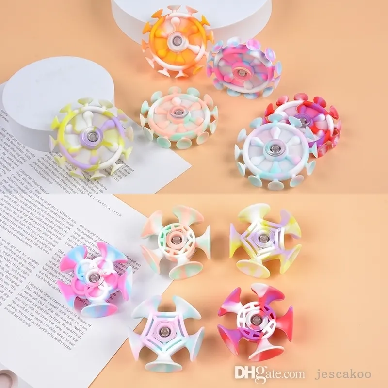 Fidget Spinner Giocattolo Ventosa Freccette Giroscopio Regalo Bambini Decompressione Ansia Giocattoli Sollievo Commercio all'ingrosso