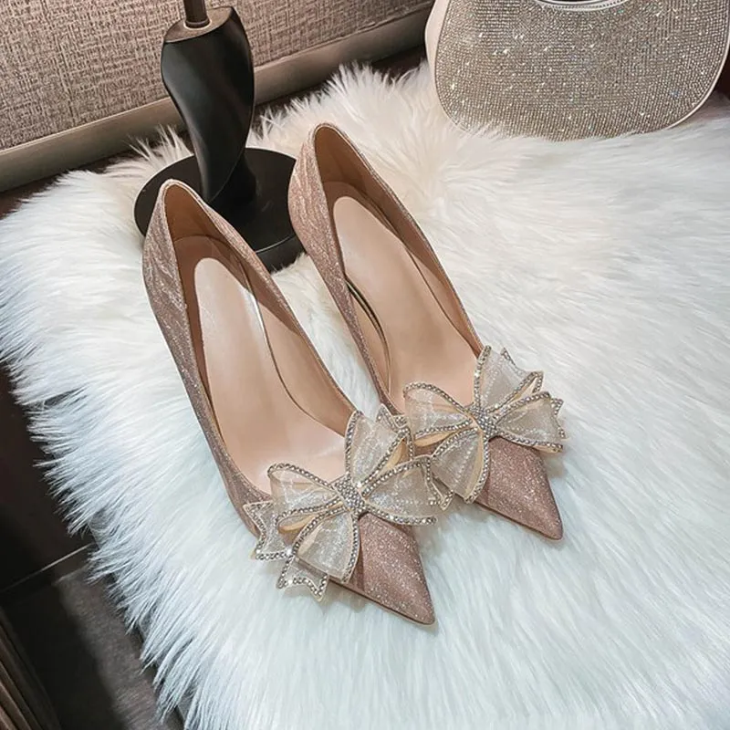 Zilver kralen trouwschoenen voor bruid prom banket luxe designer hakken met bowknot pored teen pumps strass bruids schoenen 2 kleuren