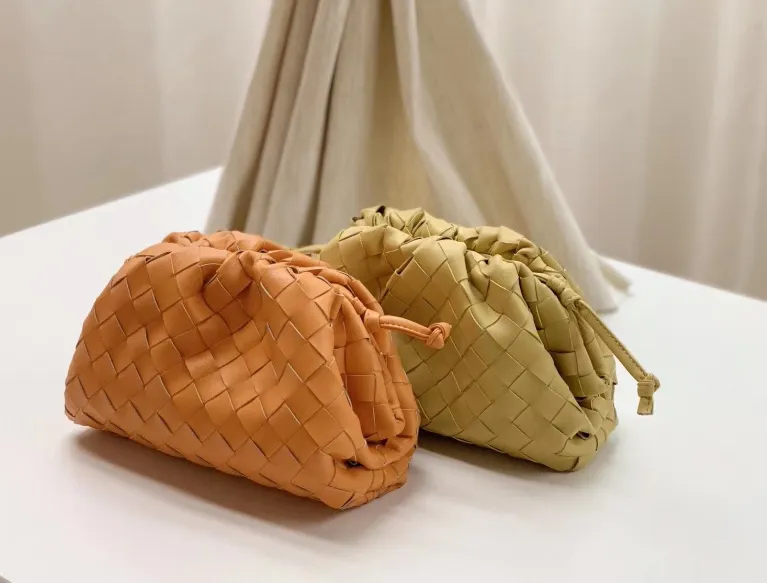Selfridges ladies handbags hotsell