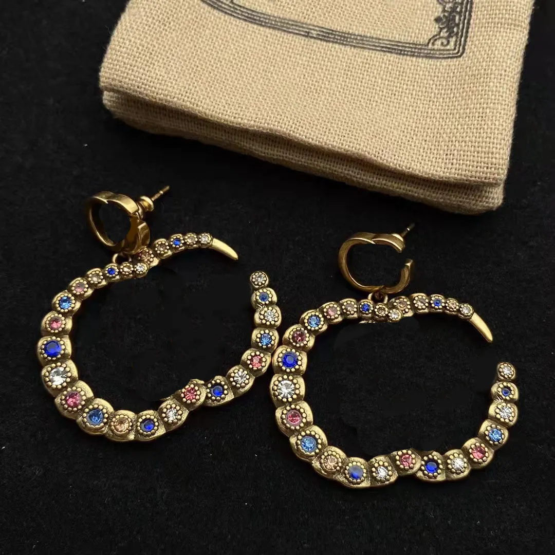 Designer boucle d'oreille nouveau cerceau marque de mode boucle d'oreille couleur diamant double lettre laiton matériel personnalité femmes mariage concepteurs bijoux