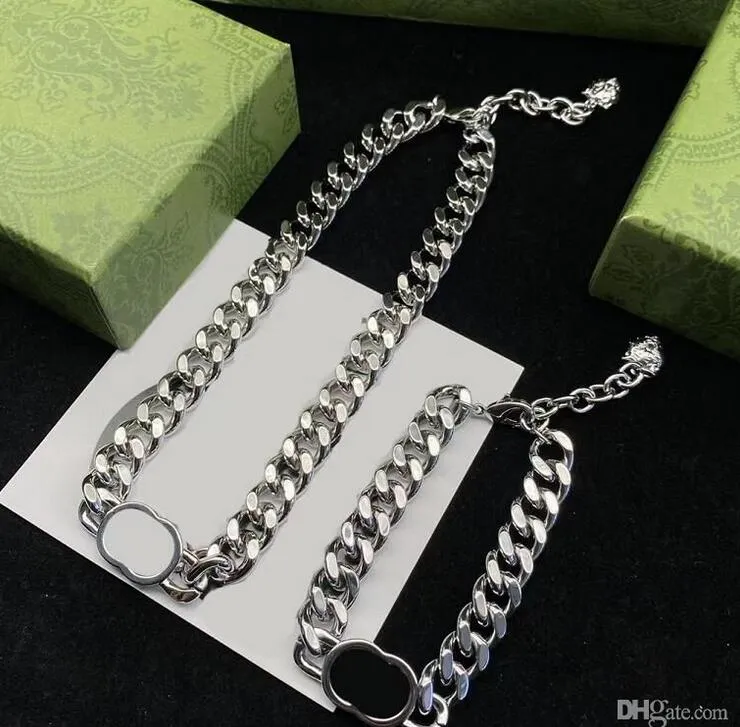 Hip Hop Men Women Choker Necklace High quality Stainless Steel Bracelets Cuban Silver Chain Designer Letter Pendants for Couples Collar