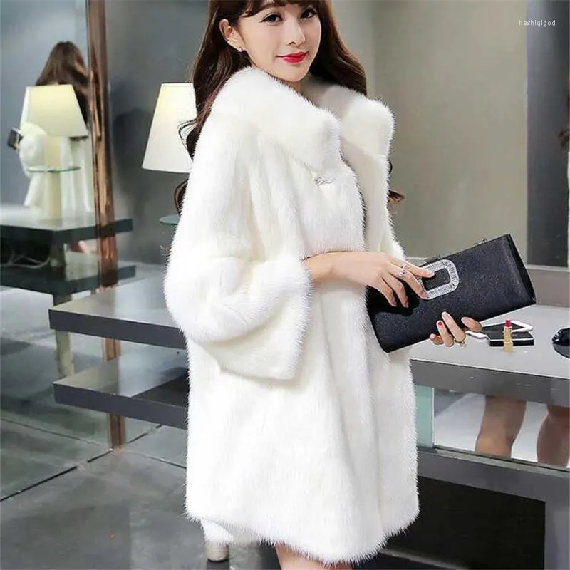 Women's Fur & Faux Luxury Stand-Up Collar Mink Coat Mid-Length Winter Wide Hem Flared Sleeve Jacket Elegant Plush Coats