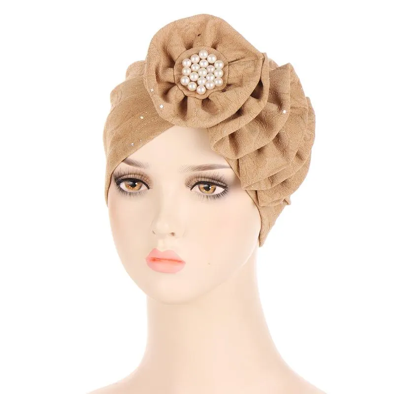 Abbigliamento etnico Donne eleganti Fiori glitter Cappellino turbante Perle Copricapo musulmano Cofano Donna Chemio Beanie India Caps Hair Wrap For LadyEthn