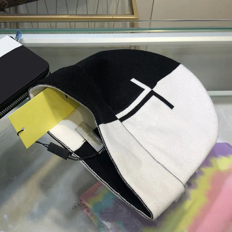 Luxurys Designers Beanie Versatile Winter Hat Unisex Classic Soild Color Color Coler Color Color Colurable Street Fidited Hats Mens Top Quality Beanies