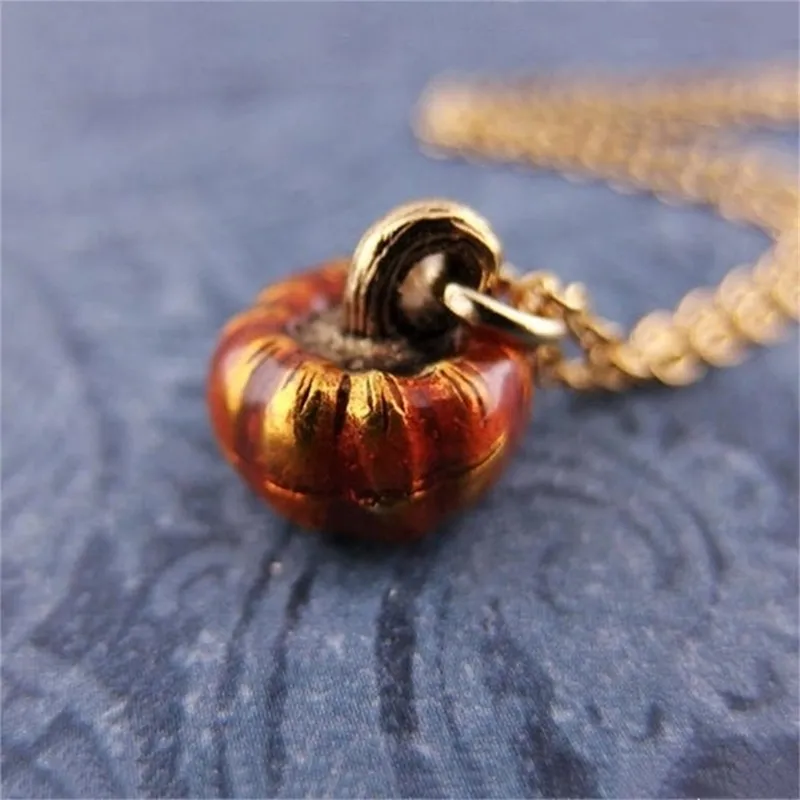 Pendant Necklaces Fashion Orange Enameled Pumpkin Halloween Necklace Choker Charm Factory Price Jewelry Wholesale 220826