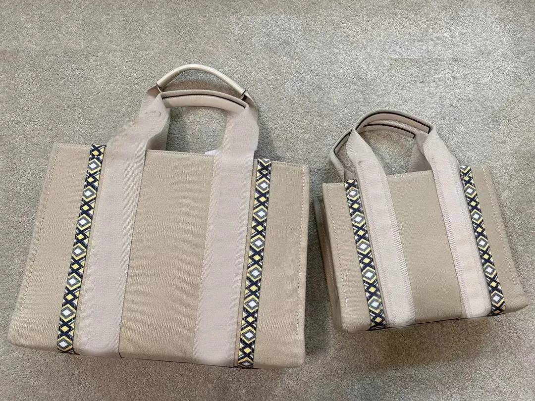 Luxurys designers väska crossbody axel mode kvinnor koppling totes handväska handväska hög kvalitet vintage klassisk duk shopping mamma väskor 2022 damer plånbok