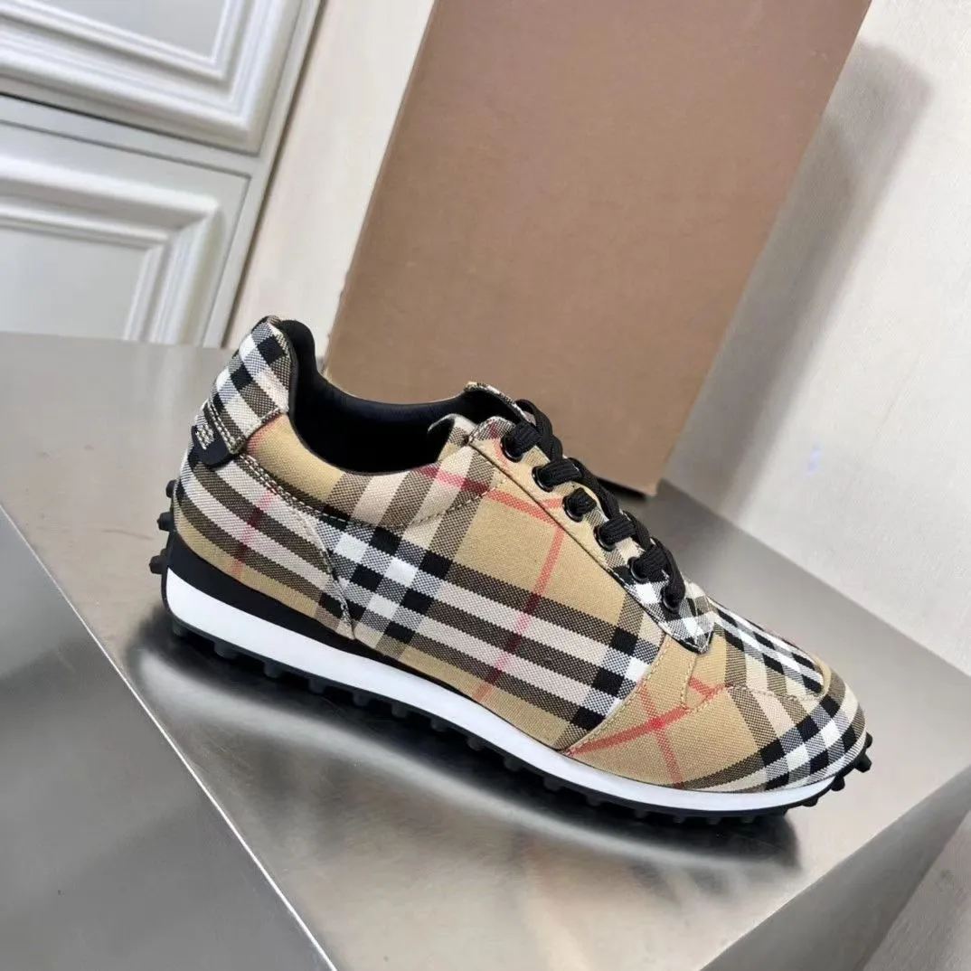 2022 luxury Designer shoes low top Vintage Plaid canvas Sneakers berry Stripes Man Woman outdoor platform Casual Shoe couples Trainers size