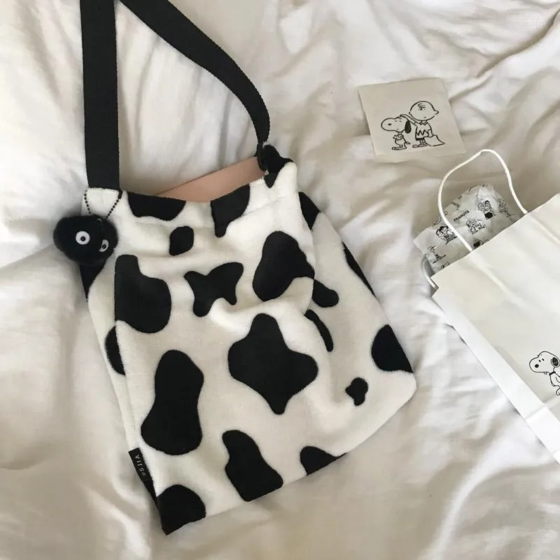 Evening Bags Cute Cow Pattern Women Handbags Designer Shoulder Bag Luxury Plush Messenger Large Capacity Tote Lady Buckets Big Purse