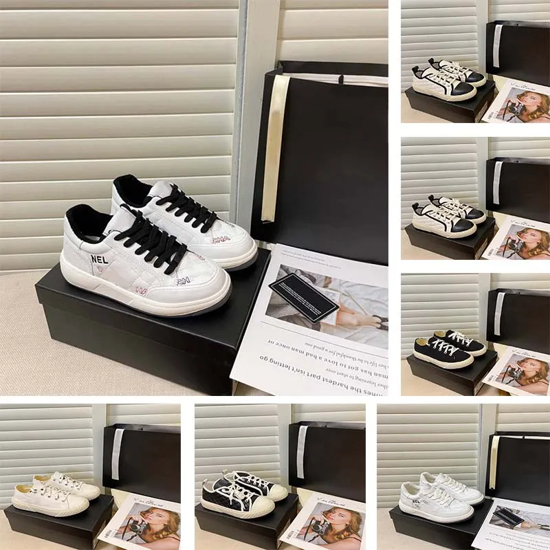 Ladies Designer Casual Shoes Luxury Retro Low-Top Sneakers med snörning som inte sliter slitstyrande BEDABLE BEKLIGT BELT BOX 34-40