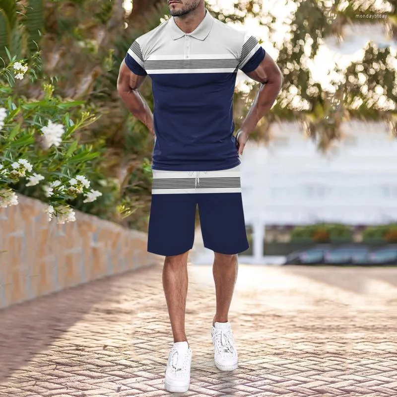 Tute da uomo 2022 Tuta sportiva da uomo estiva T-shirt Pantaloncini Abbigliamento da allenamento abbinato a colori a righe Set da 2 pezzi a maniche corte