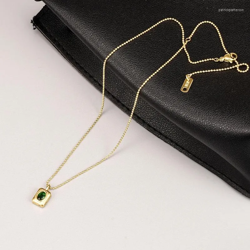 Pendentif Colliers De Mode Vert Strass Carré Collier Pour Les Femmes D'été Mini En Acier Inoxydable Eau Vague Chaîne Bijoux