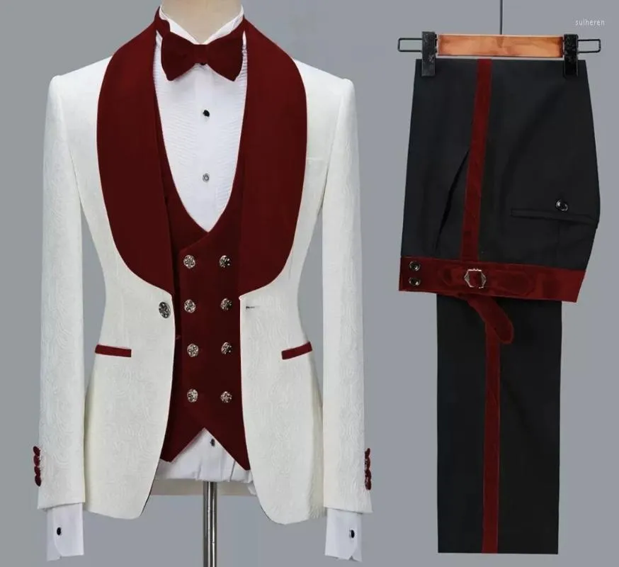 Men's Suits Beige Men's Suit Three Piece Jacket Trousers And Vest Customized Slim Wedding Bridegroom Man's