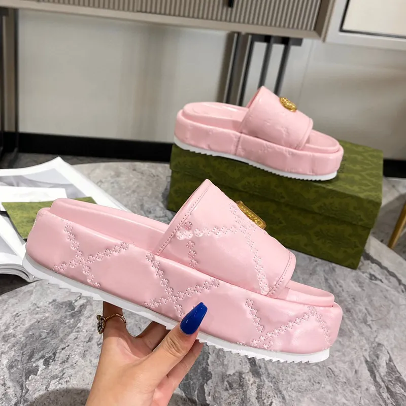 2022 sandaler dammode broderade canvas designer slides slip on tofflor tjejer 60mm äkta läder plattform Topp högkvalitativa sandaler med låda Stor storlek 35-44