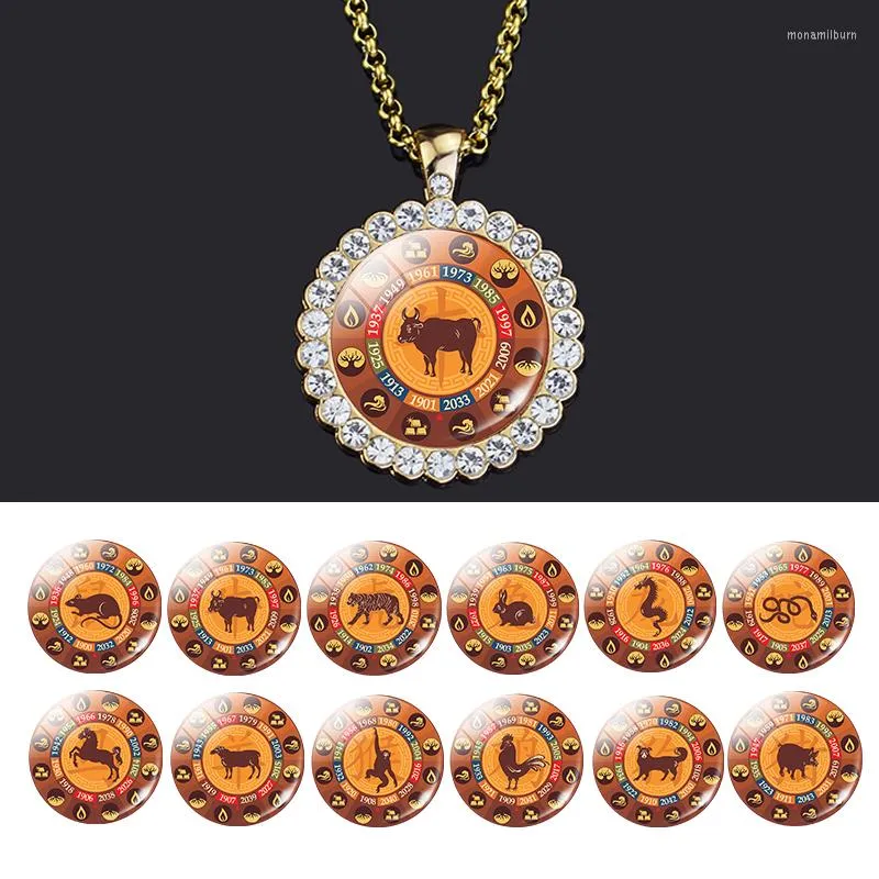 Colares pendentes Rhinestone Glass Chinese Zodiac Chart Fashion Charm Acessórios de joias Lucky Amulet Presentes para mulheres