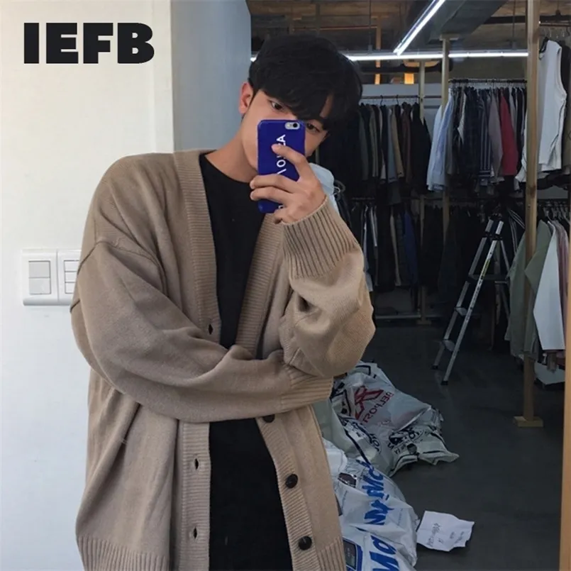 Mens Sweaters IEFB Wear Knitted Sweater Loose Vneck Singlebreasted Solid Color Cardigan Coat Autumn 9Y3266 220826