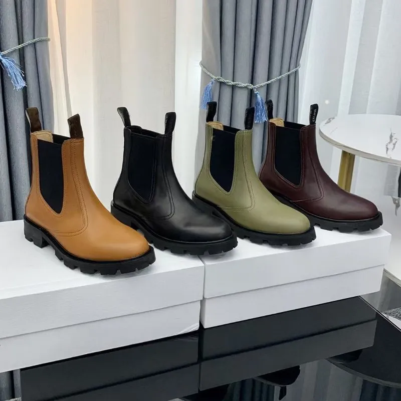 Otoño invierno Botas elásticas Mujer Zapatos de diseñador Suela gruesa Bota casual 100% Cuero de vaca suave Zapato de plataforma de cuero Moda Mujer superior alta