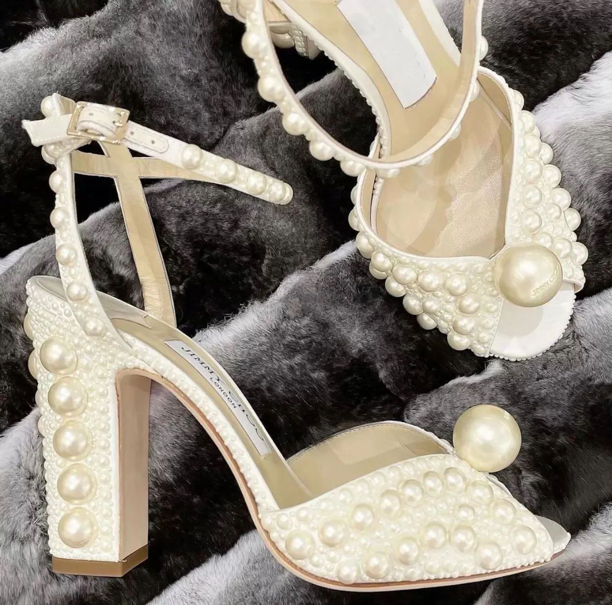 Parfait Soirée Sabine Sandales Chaussures Escarpins Plats En Satin Blanc Avec All-Over Perle Embellissement Romantique Élégant Mariage Robe De MariéeEvening Sandalias